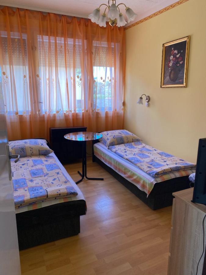 Erdei vendégház Hajdúszoboszló Esterno foto
